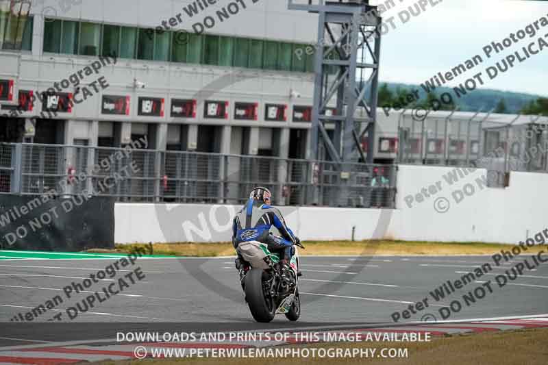 donington no limits trackday;donington park photographs;donington trackday photographs;no limits trackdays;peter wileman photography;trackday digital images;trackday photos